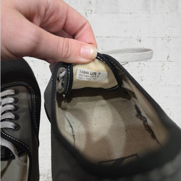 Vans Gray Black Color Block Canvas Low Top Lace Lifestyle Skater Sneakers Size 7 - Picture 3 of 12